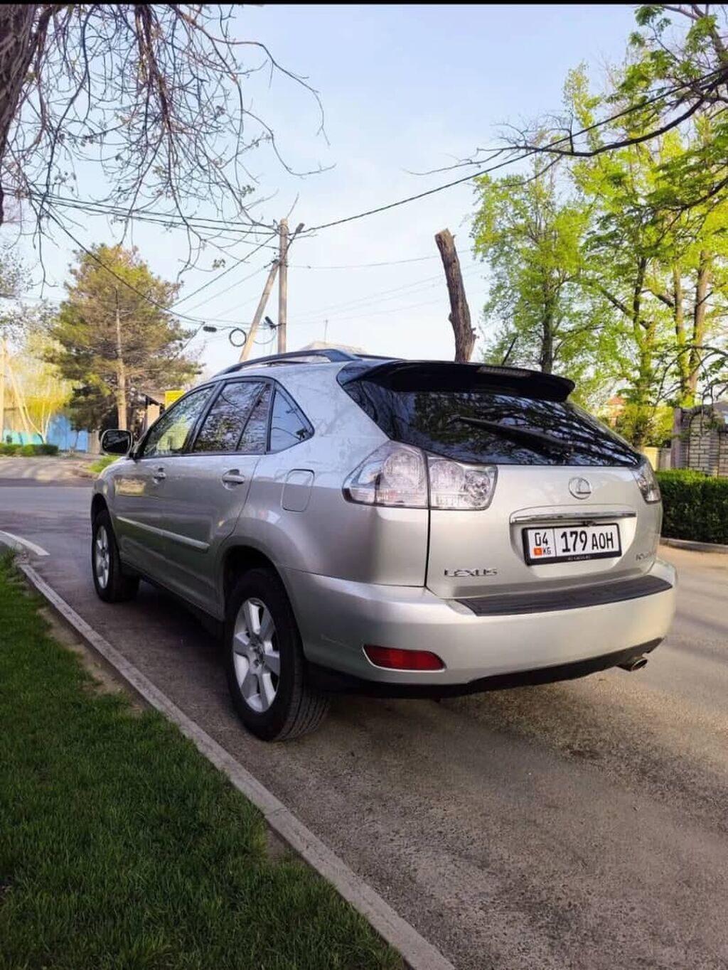 Lexus RX: 2004 г., 3.3 л, Автомат, Бензин, Внедорожник: фото 5