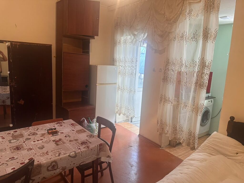 Kirayə verilir – 1 otaqlı mənzil (studia tipli) - Plan: bir otaq +