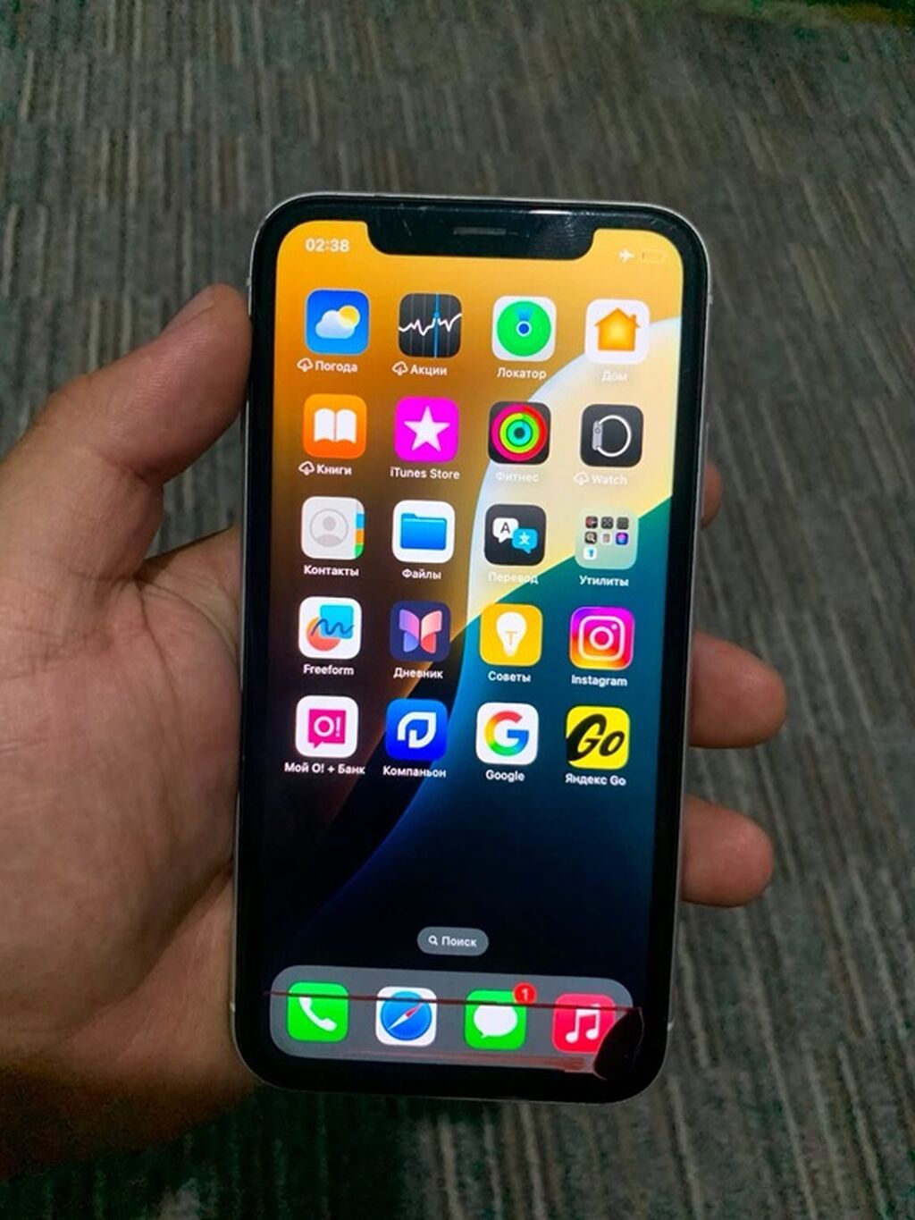 IPhone XR, белый цвет. Характеристики и особенности: - Дисплей 6.1": фото 2