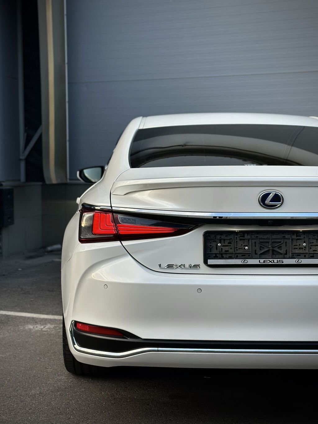 Lexus ES: 2022 г., 2.5 л, Автомат, Бензин, Седан: фото 5