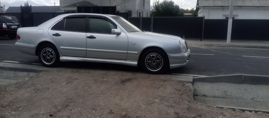 Mercedes-Benz 220: 1998 г., 3.2 л, Автомат, Бензин, Седан: фото 8