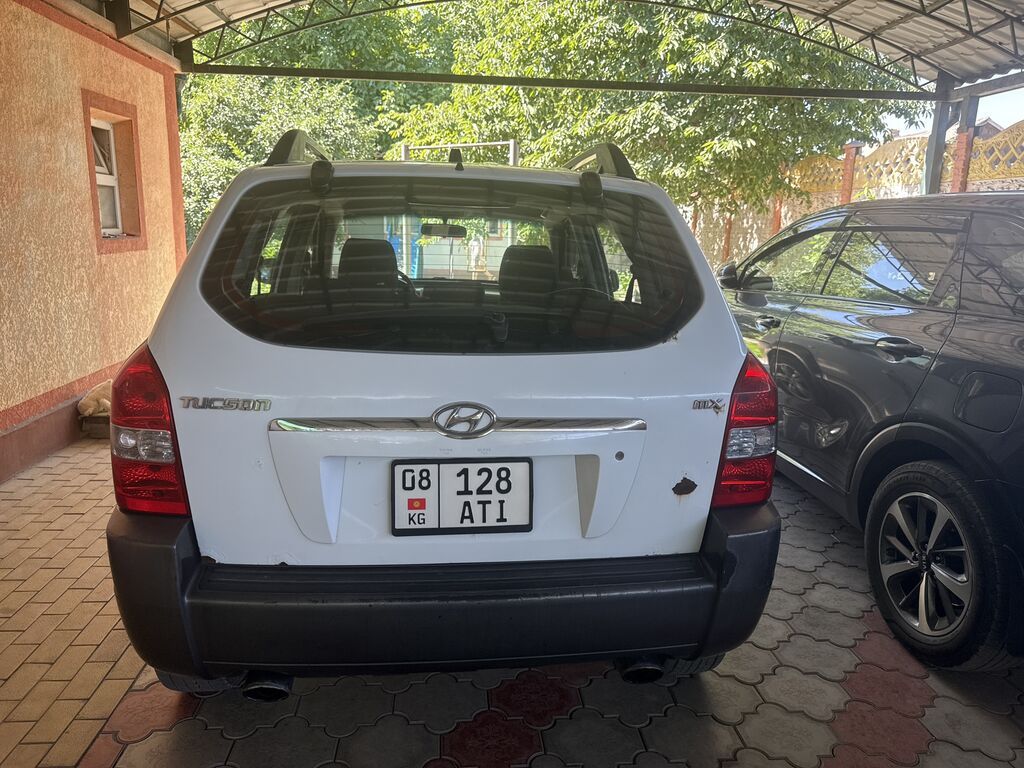 Hyundai Tucson: 2007 г., 2 л, Автомат, Дизель, Кроссовер: фото 2