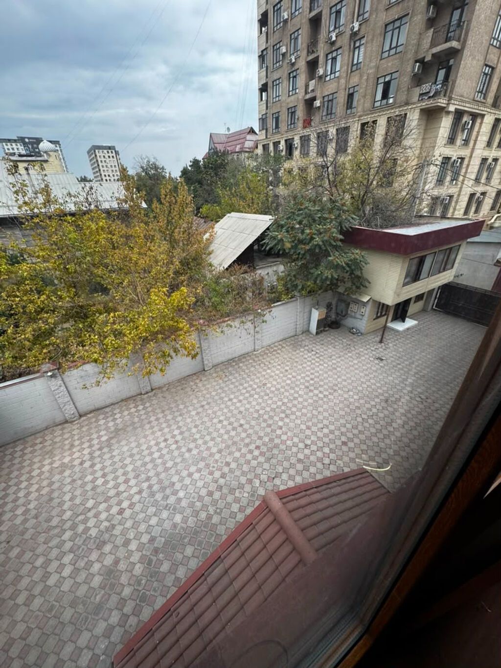 1300 м², 6 комнат и более, Филармония: фото 4