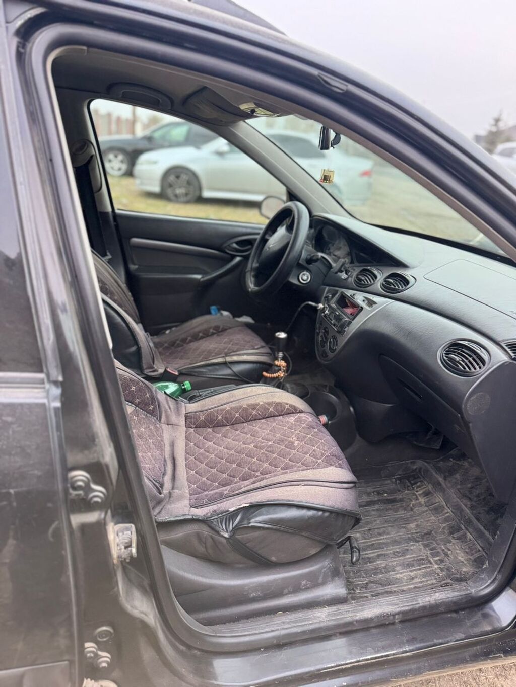 Ford Focus: 2000 г., Механика, Универсал: фото 2