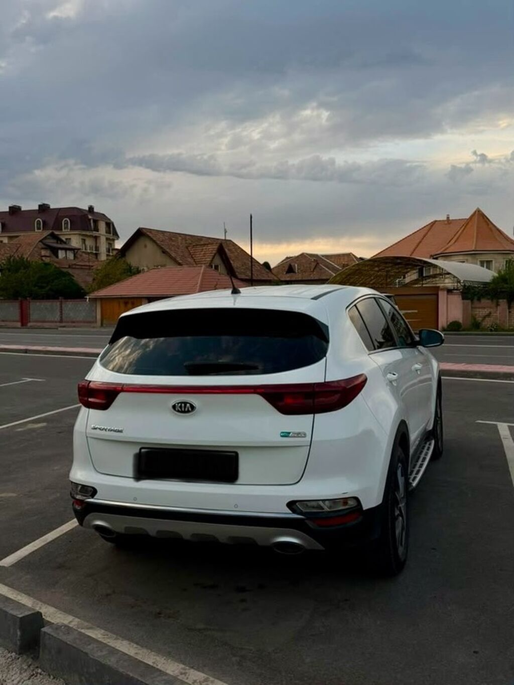 Kia Sportage: 2018 г., 2 л, Автомат, Дизель, Кроссовер: фото 4