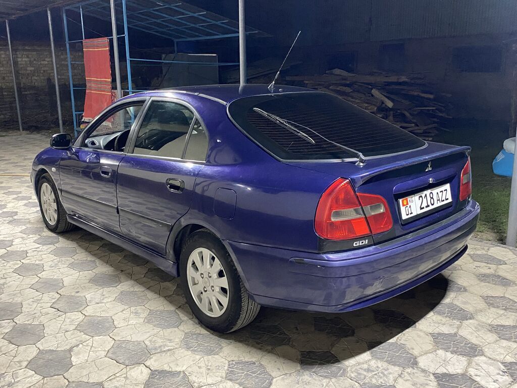 Mitsubishi Carisma: 2004 г., 1.8 л, Автомат, Бензин, Хэтчбэк: фото 4