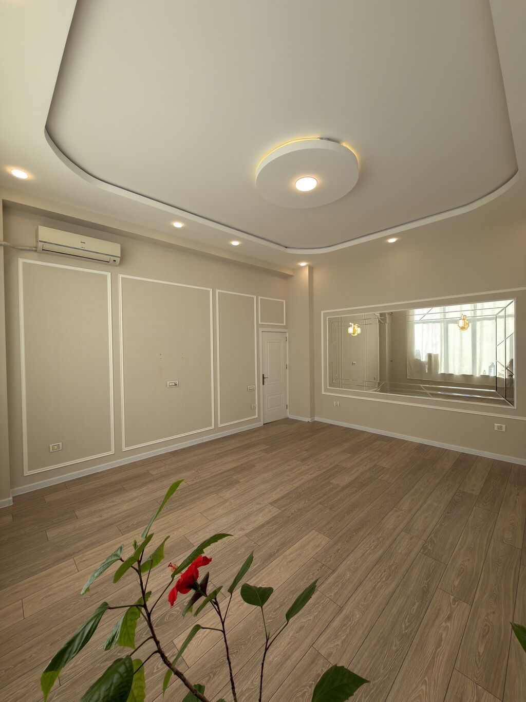 2 otaqlı, Yeni tikili, m. Qara Qarayev, 82 kv. m