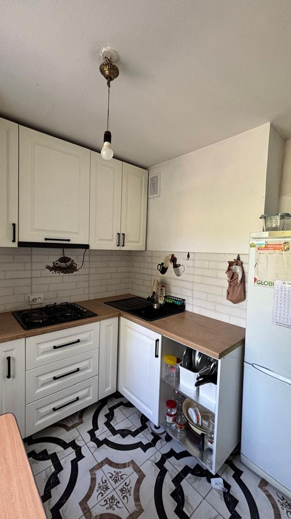 3 комнаты, 57 м², 6 мкр 104 серия, 2 этаж, Требуется ремонт: фото 7