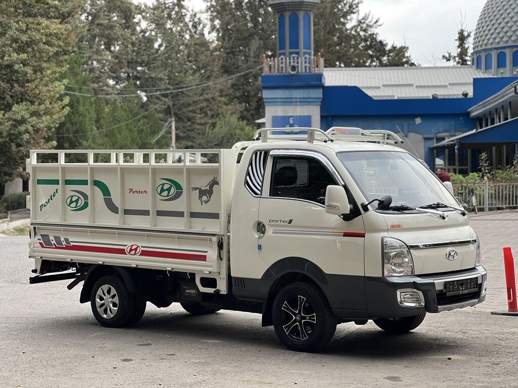Hyundai Porter: 2019 г., 2.6 л, Механика, Дизель, Пикап: фото 3
