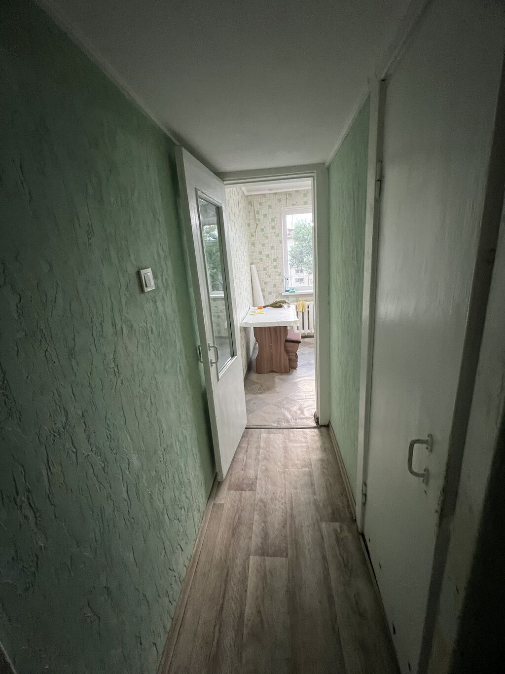 1 комната, 31 м², 104 серия, 4 этаж, Требуется ремонт — фото 2