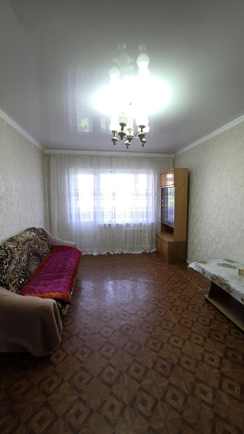 3 комнаты, 70 м², Аламедин-1 мкр 106 серия, 6 этаж, Косметический ремонт: фото 1