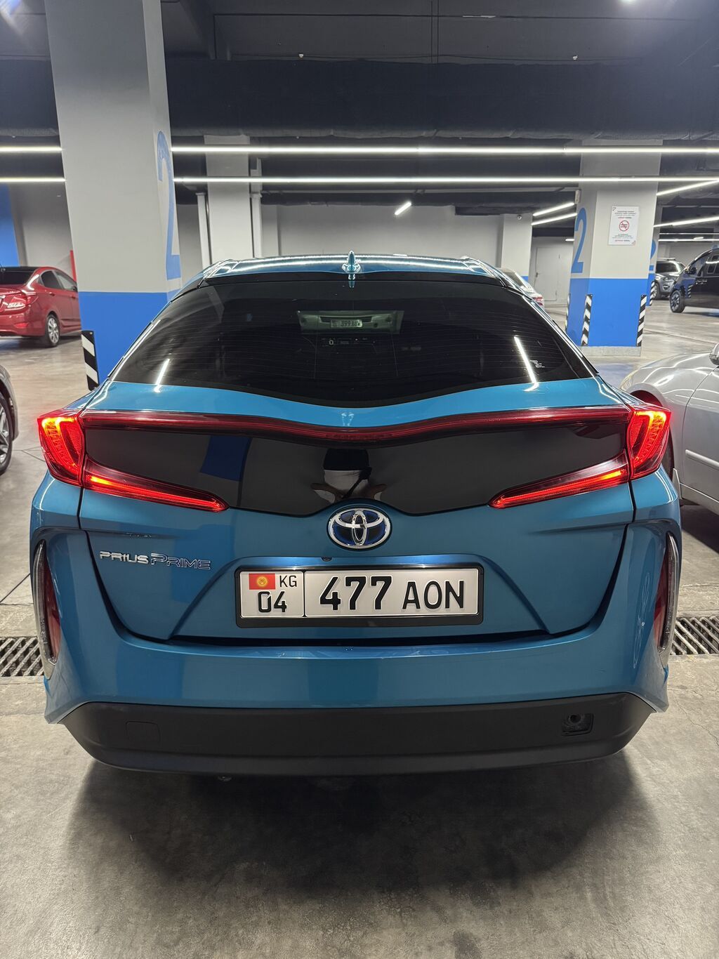 Toyota Prius: 2017 г., 1.8 л, Вариатор, Электромобиль, Лифтбек: фото 4