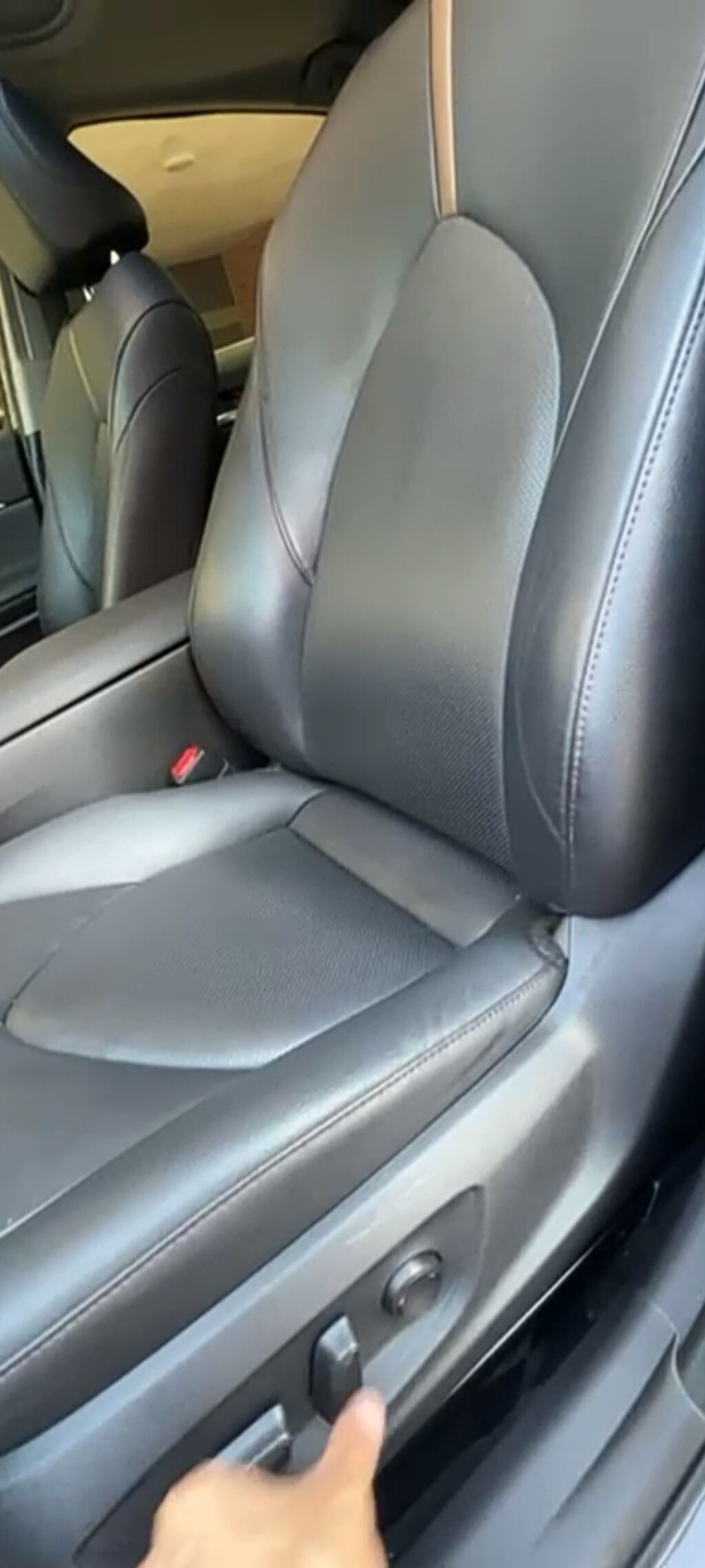 Toyota Camry: 2019 г., 2.5 л, Вариатор, Гибрид, Седан: фото 7