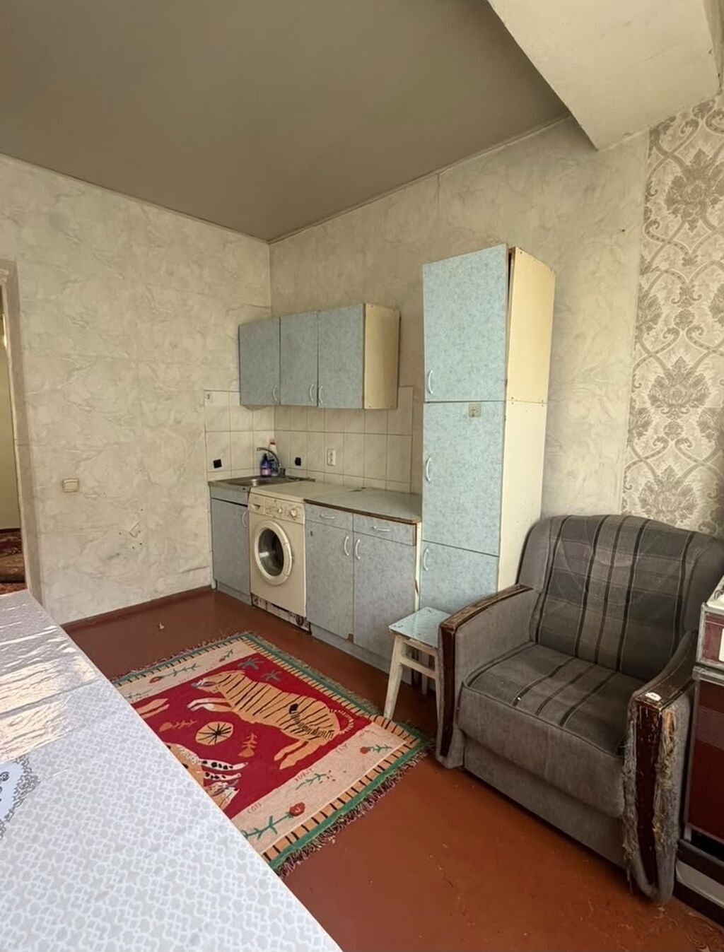 1 комната, 47 м², Золотой квадрат Индивидуалка, 4 этаж, Старый ремонт: фото 3
