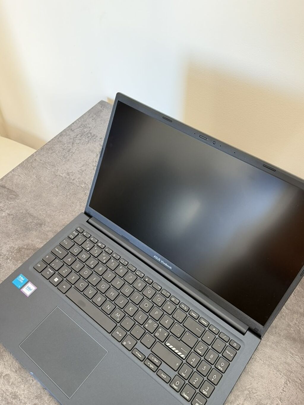 Продаю ноутбук ASUS VivoBook 15 в идеальном состоянии. Пользовались: фото 3
