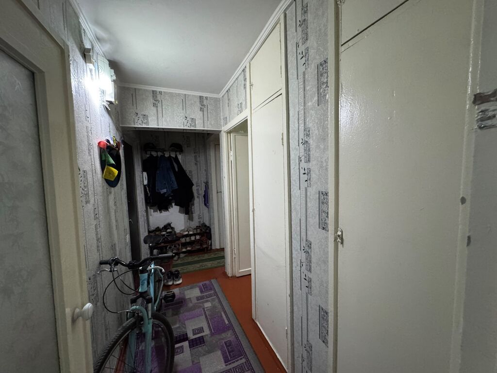 2 комнаты, 44 м², 8 мкр 104 серия, 2 этаж, Старый ремонт: фото 7
