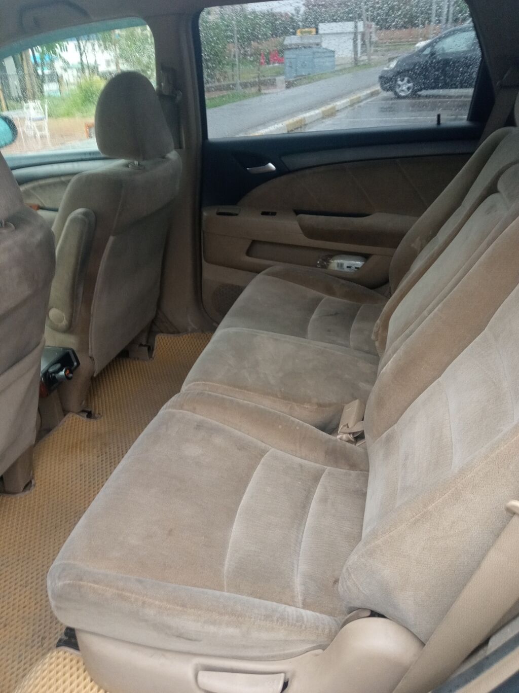 Продам Хонда Одиссей RB-1, 2004 г.вып., объем 2.4, цвет черный, в
