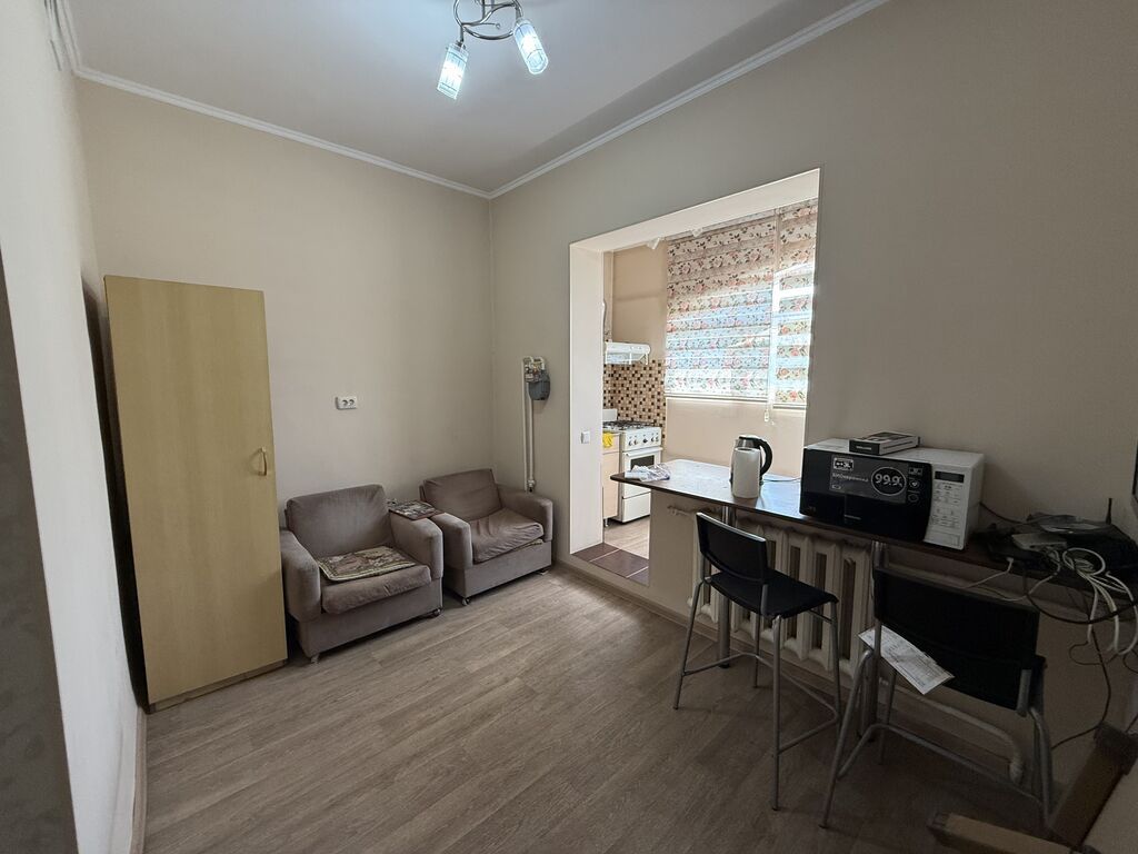 1 комната, 40 м², 12 мкр 106 серия, 9 этаж, Косметический ремонт: фото 6