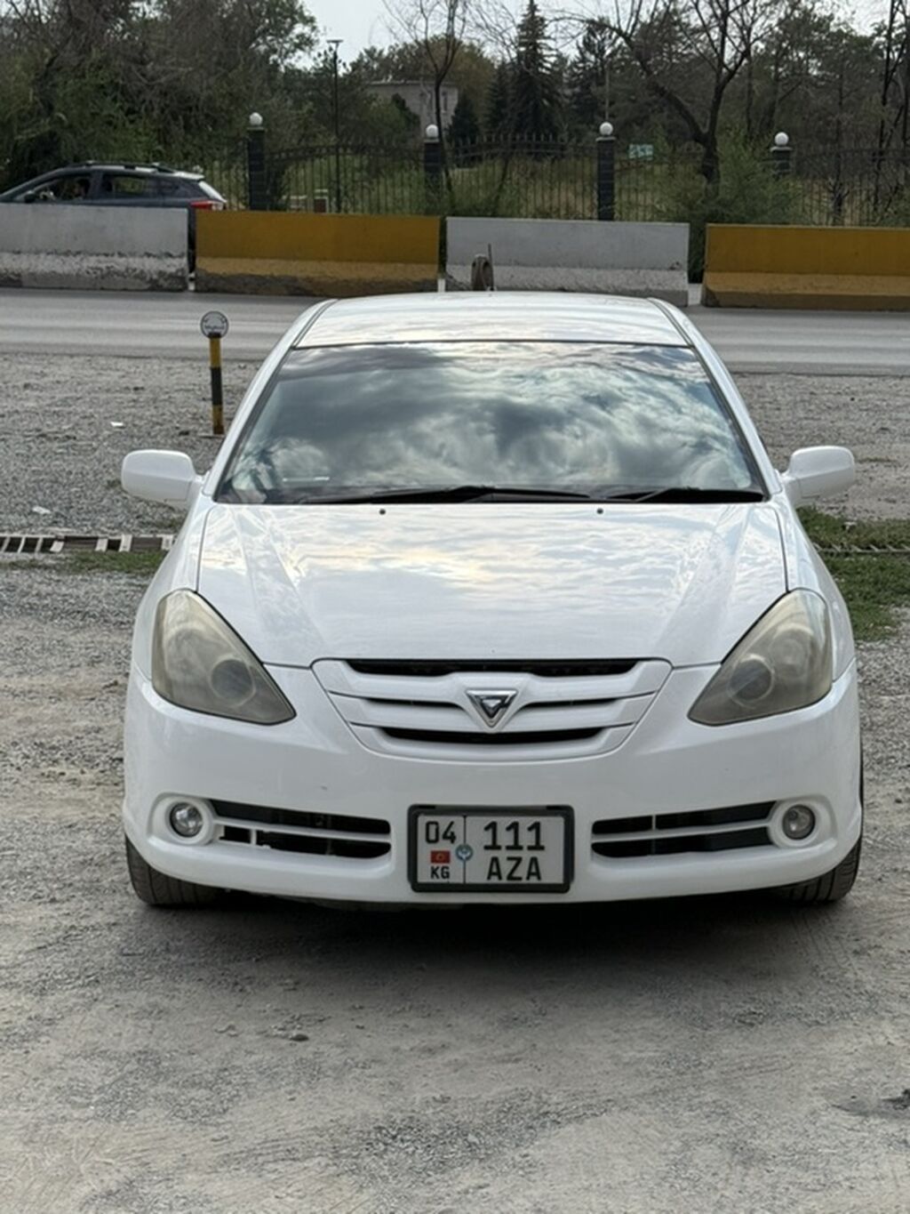Toyota Caldina: 2005 г., 2 л, Автомат, Бензин, Универсал: фото 5
