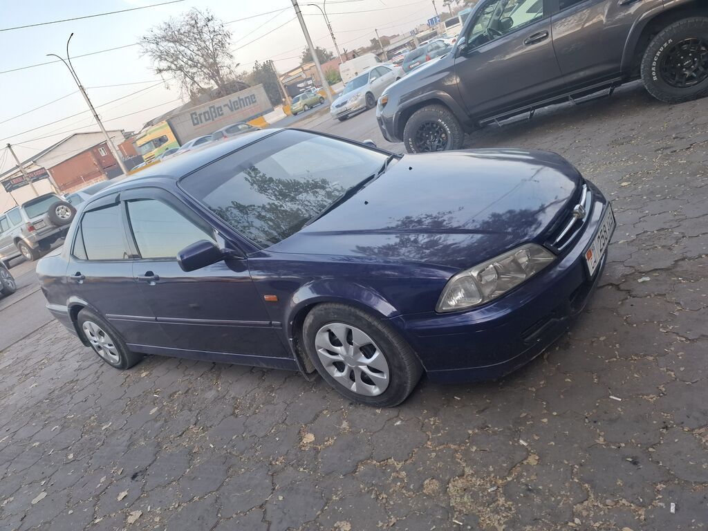 Honda Accord: 2002 г., 2 л, Автомат, Бензин, Седан: фото 2