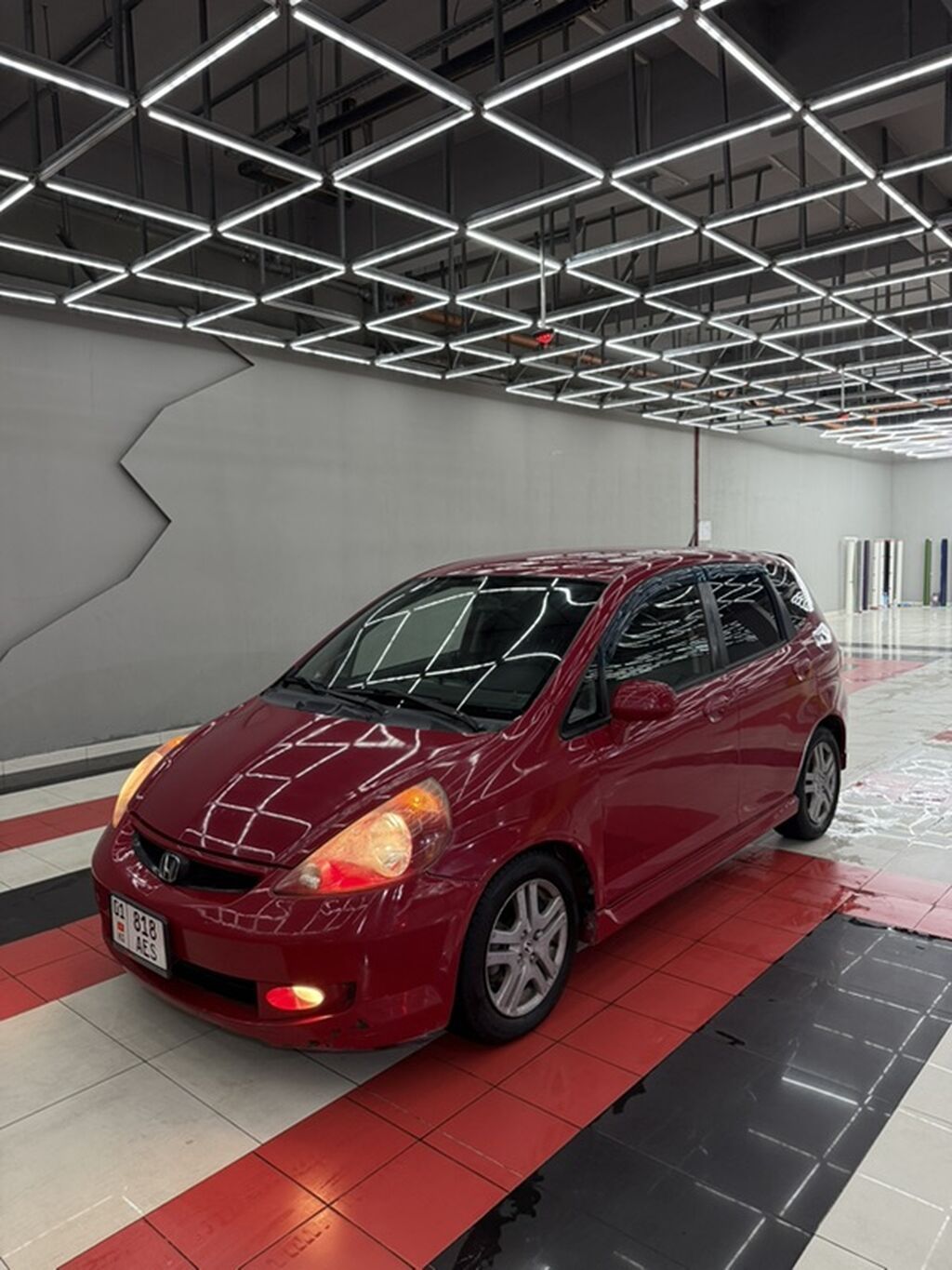 Honda Fit: 2006 г., 1.5 л, Автомат, Бензин, Хэтчбэк: фото 3