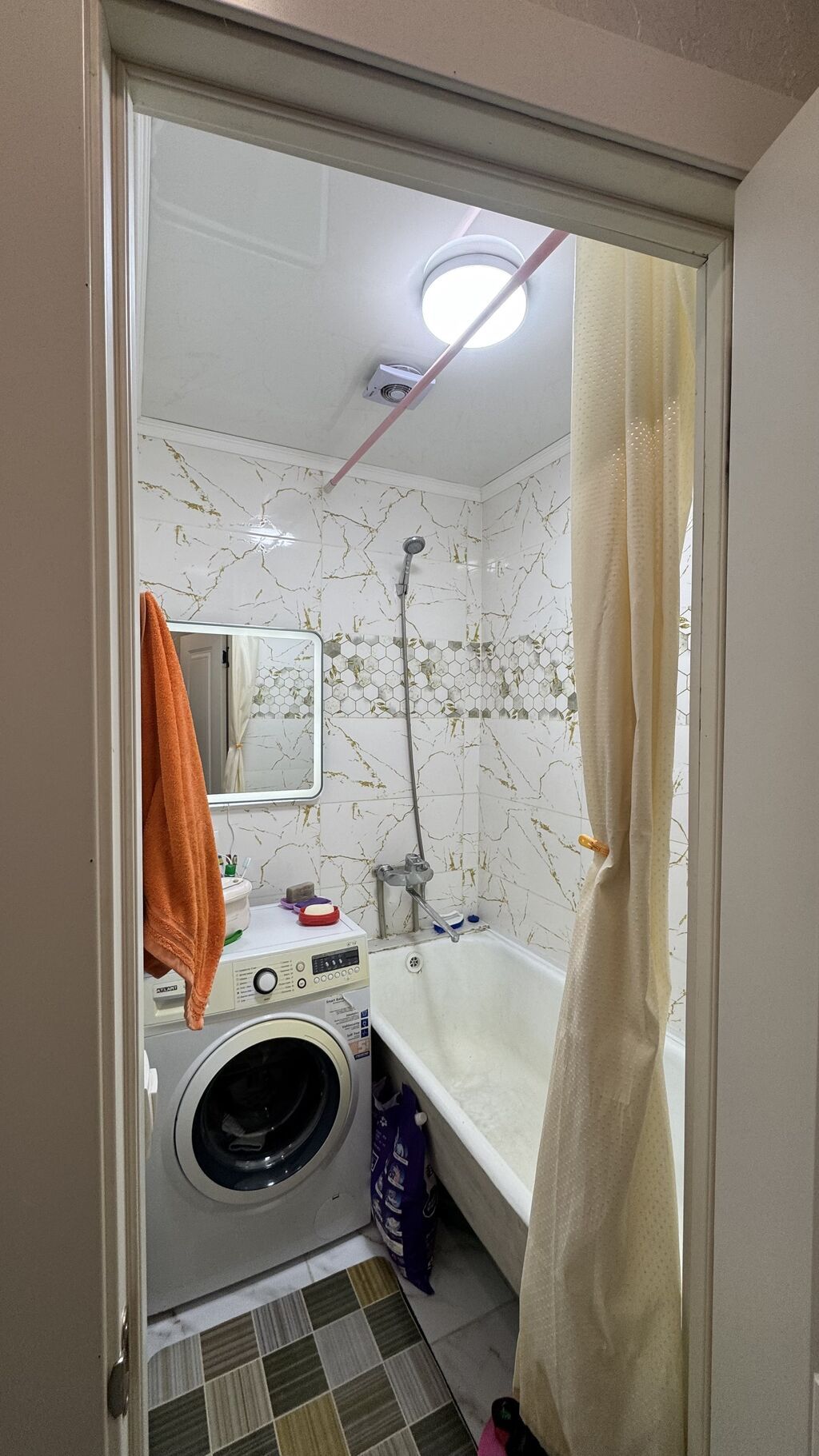 3 комнаты, 50 м², Сталинка, 1 этаж, Евроремонт: фото 5