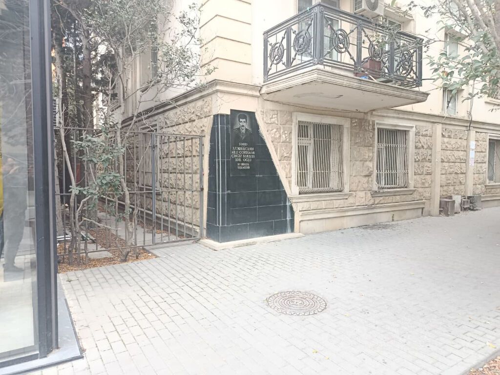 📍 Ünvan: Ələkbərov küçəsi, Space TV-nin arxası, Konservatoriyanın yanı