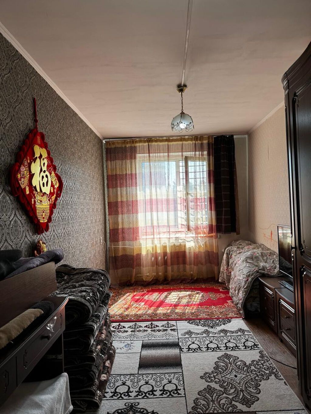 3 комнаты, 58 м², 10 мкр 104 серия, 4 этаж, Старый ремонт: фото 8