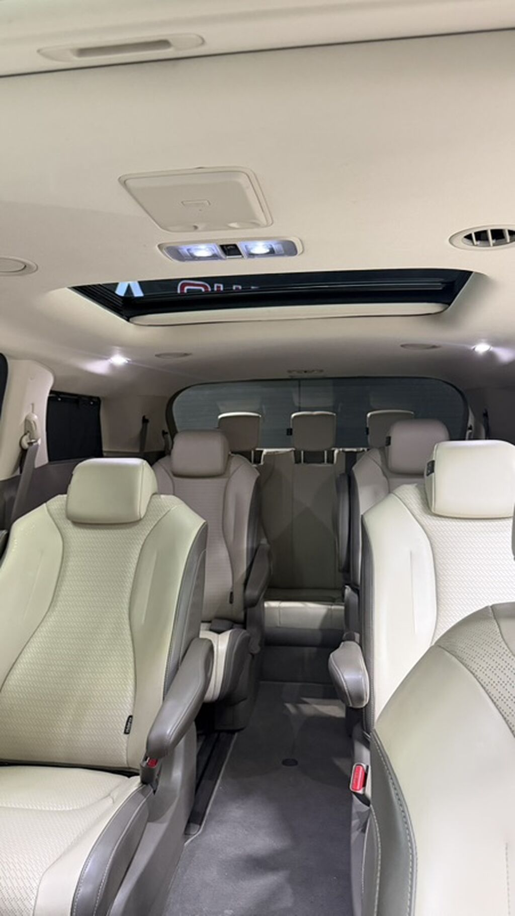 Kia Carnival: 2020 г., 2.2 л, Автомат, Дизель, Минивэн: фото 7