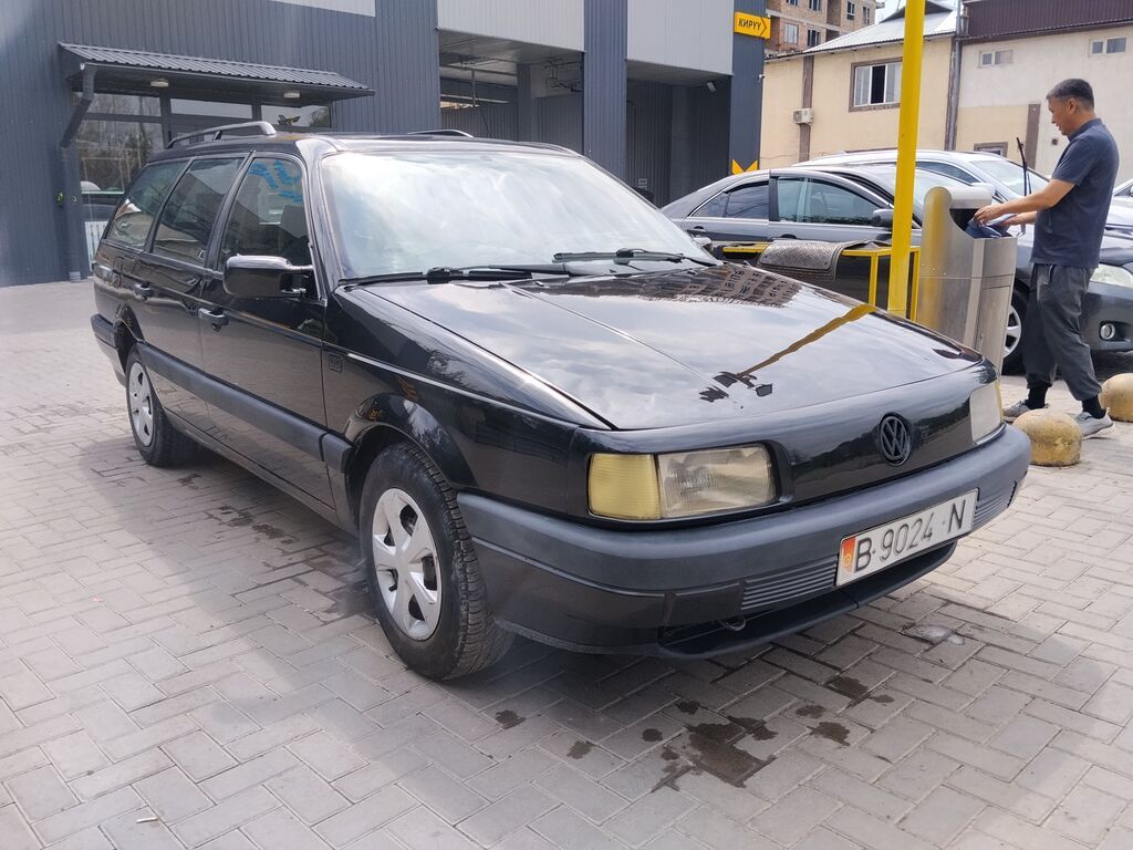 Volkswagen Passat: 1991 г., 1.8 л, Механика, Бензин, Универсал: фото 5