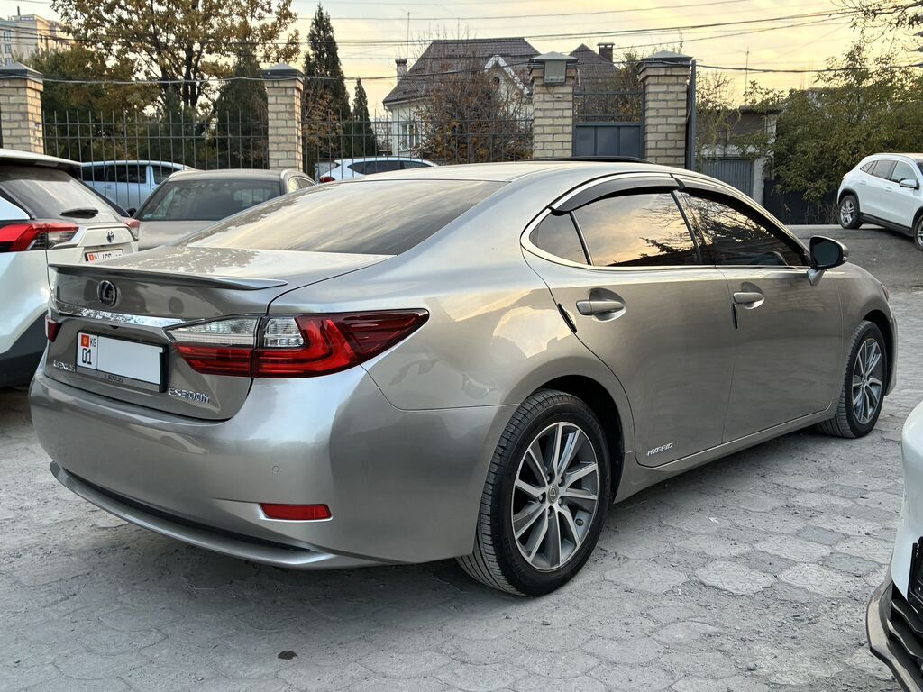 Lexus ES: 2015 г., 2.5 л, Автомат, Гибрид, Седан: фото 7