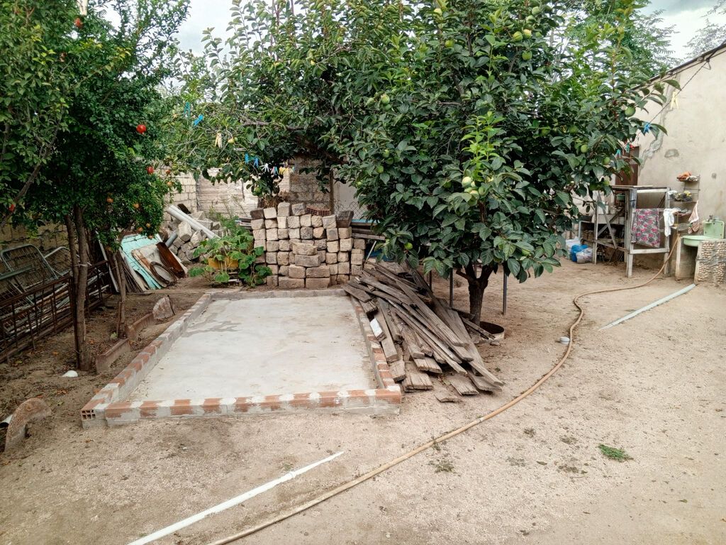 3 otaqlı, 63 kv. m, Kredit yoxdur, Təmirsiz