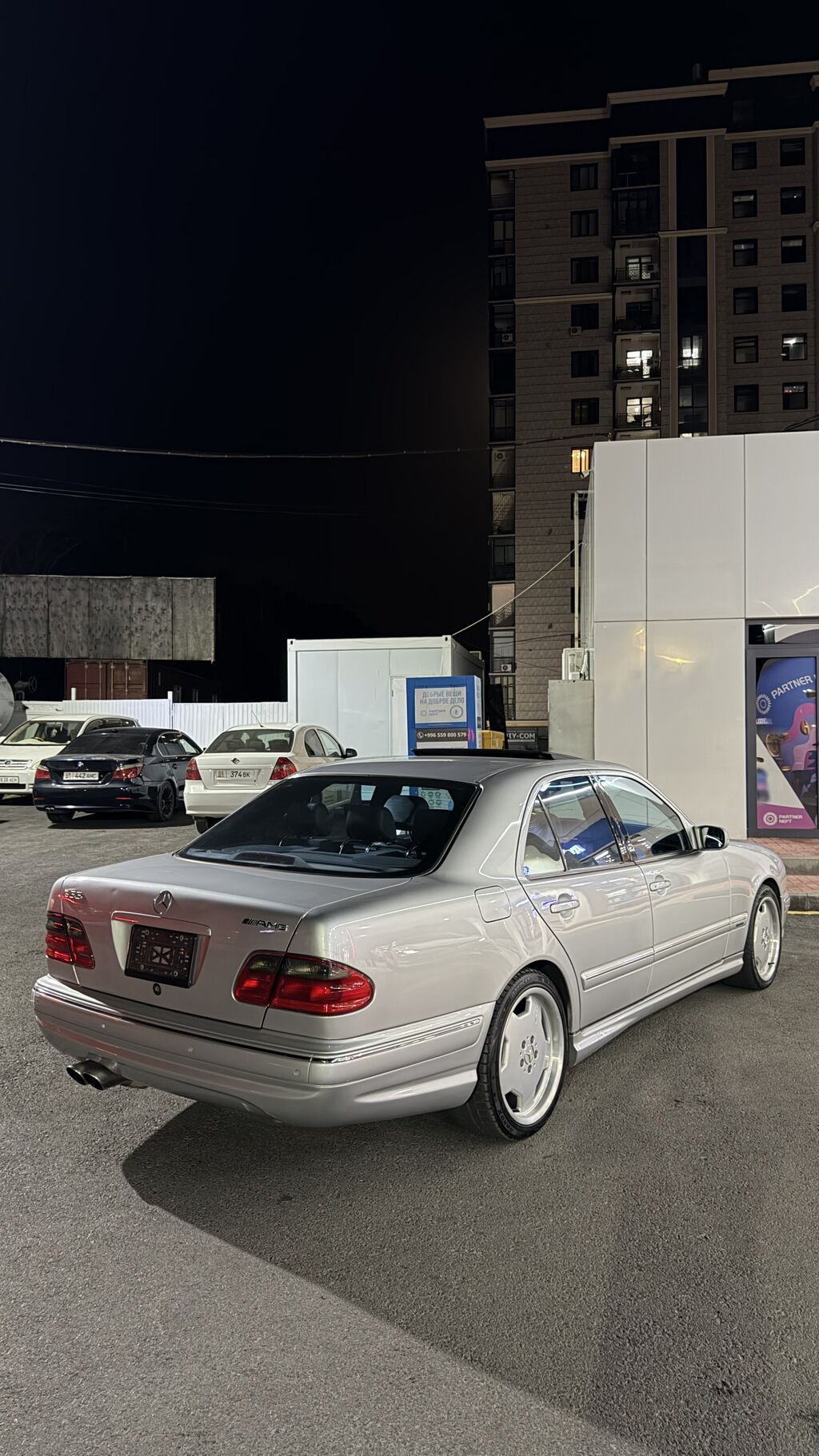 Mercedes-Benz E-класс AMG: 2001 г., 5.5 л, Автомат, Бензин, Седан — фото 6