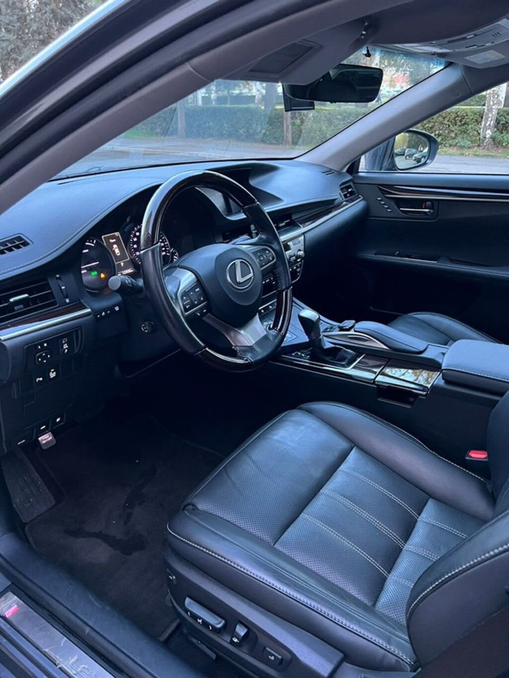 Lexus ES: 2017 г., 2.5 л, Вариатор, Гибрид, Седан: фото 6