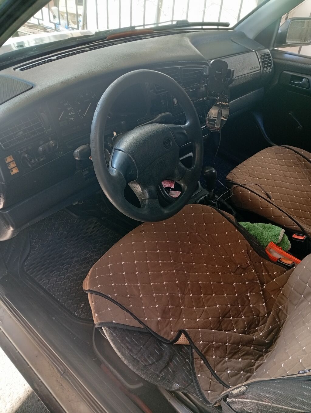 Volkswagen Golf Variant: 1996 г., 1.8 л, Механика, Бензин, Универсал: фото 5