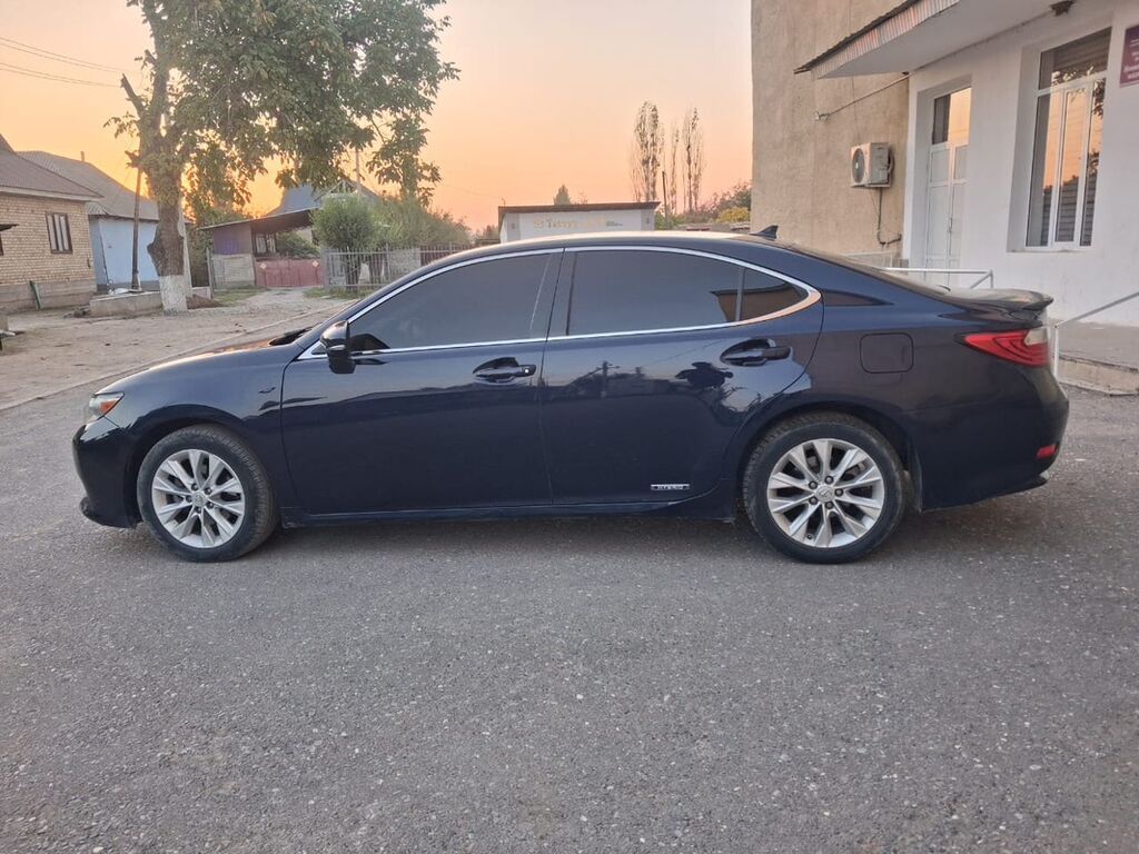 Lexus ES: 2013 г., 2.5 л, Гибрид, Седан: фото 4