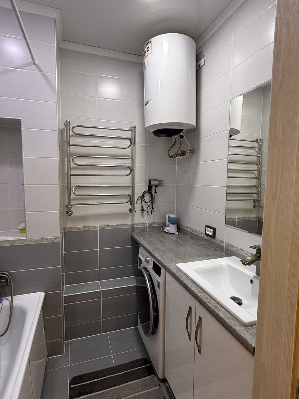 2 комнаты, 66 м², 12 мкр Элитка, 4 этаж, Евроремонт: фото 6