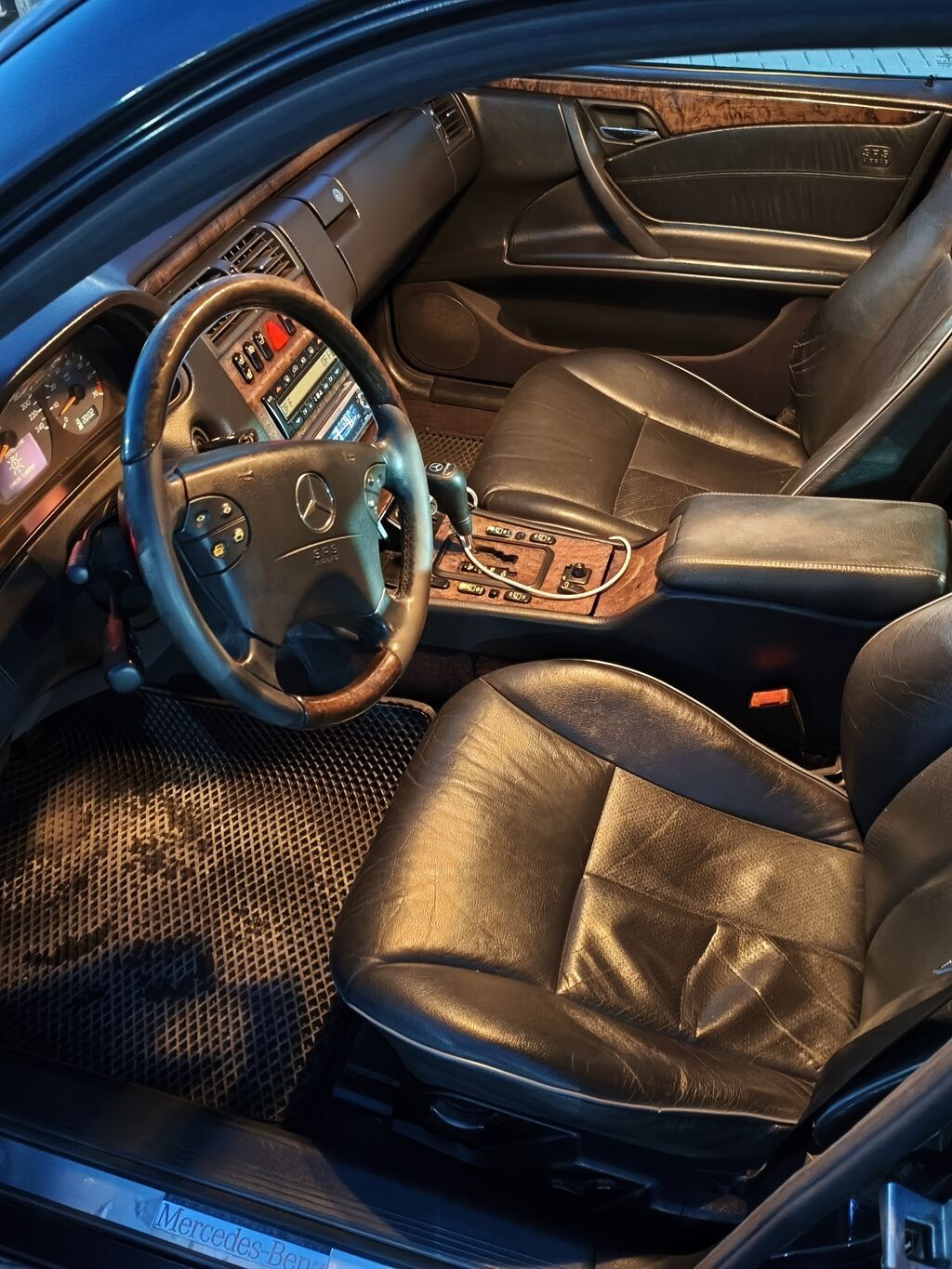Mercedes-Benz E-Class: 2003 г., 2.4 л, Автомат, Бензин, Седан: фото 8