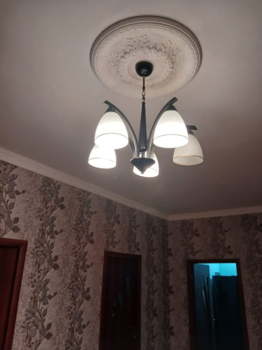 2otaqlı mənzil – ev daxilində rahat planlama və işıqlı otaqlar -