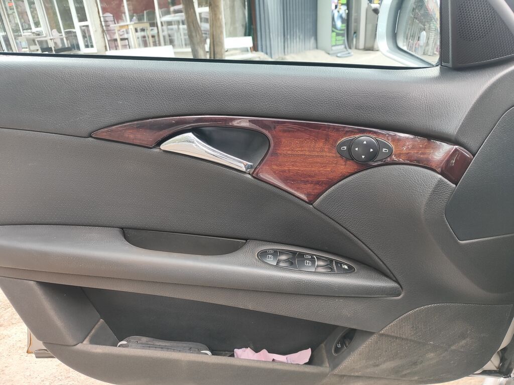 Mercedes-Benz E-Class: 2003 г., Седан: фото 6