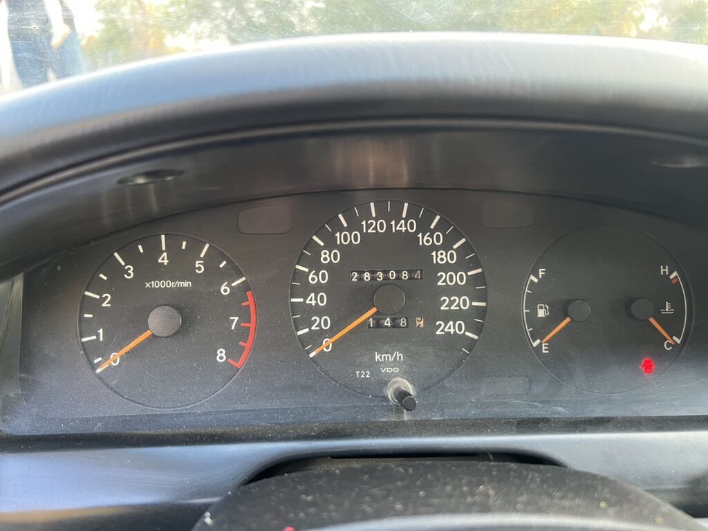 Toyota Carina E: 1996 г., 1.8 л, Механика, Бензин, Седан: фото 3