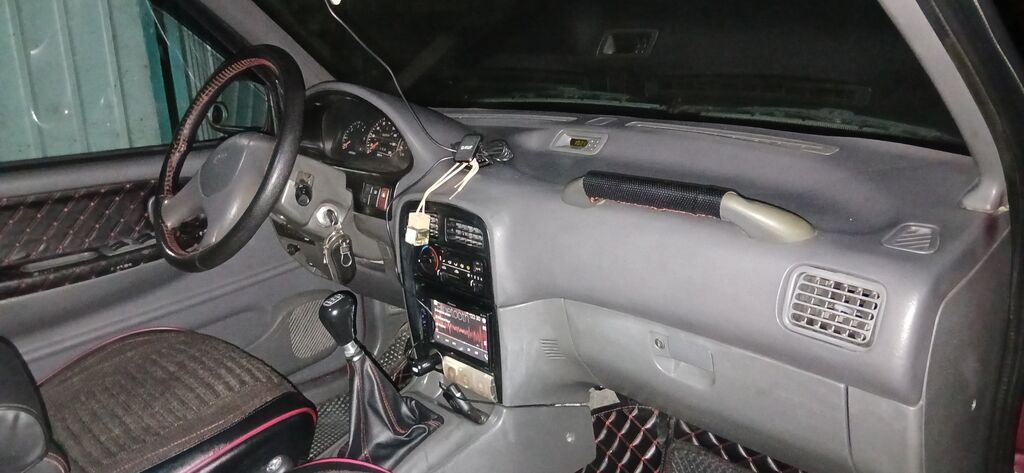 Kia Sportage: 1996 г., 2.2 л, Механика, Дизель, Внедорожник: фото 8