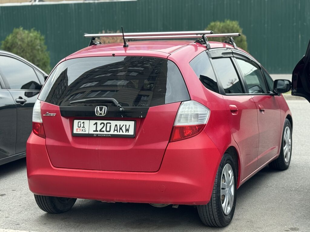 Honda Jazz: 2009 г., 1.5 л, Вариатор, Бензин, Хэтчбэк: фото 3