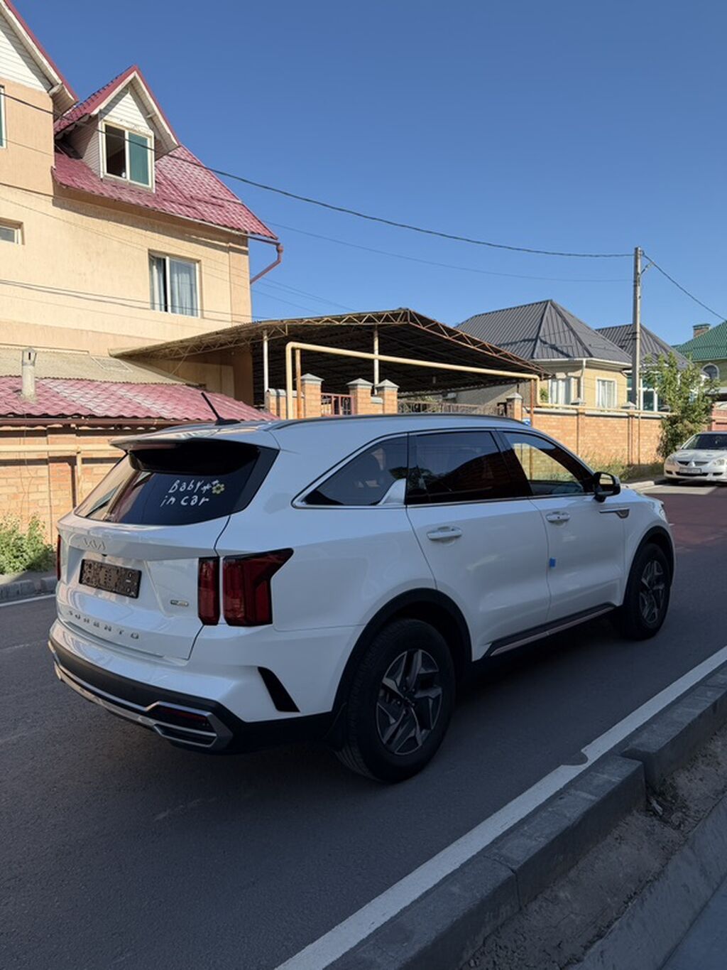 Kia Sorento: 2022 г., 1.6 л, Автомат, Гибрид, Кроссовер: фото 4