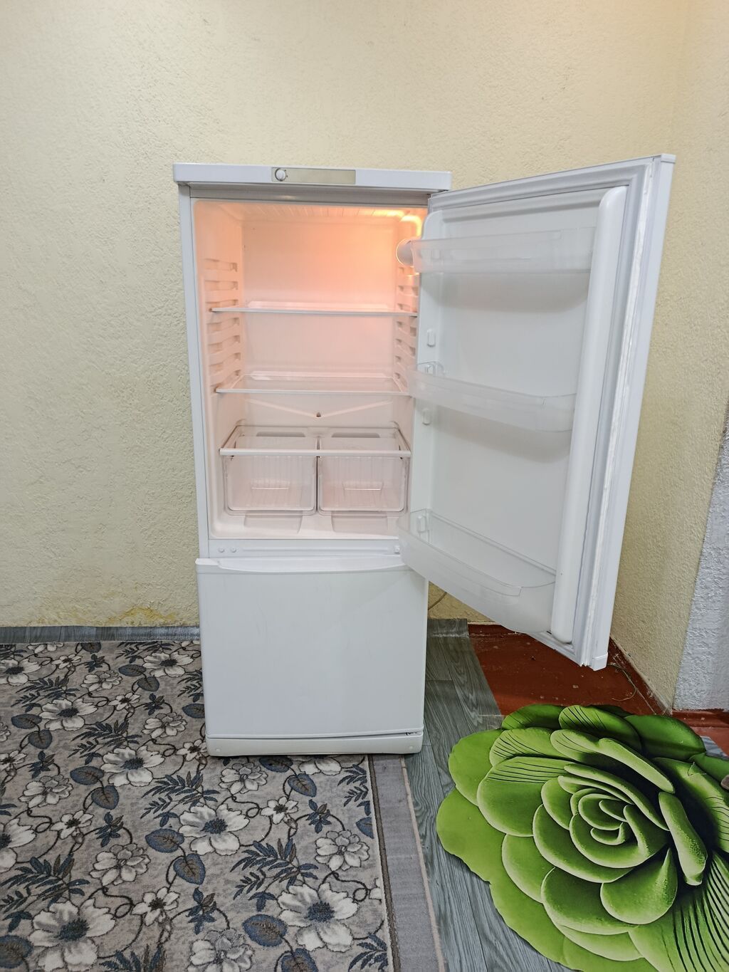 Холодильник Indesit, Б/у, Двухкамерный, De frost (капельный), 60 * 155 * 60: фото 5