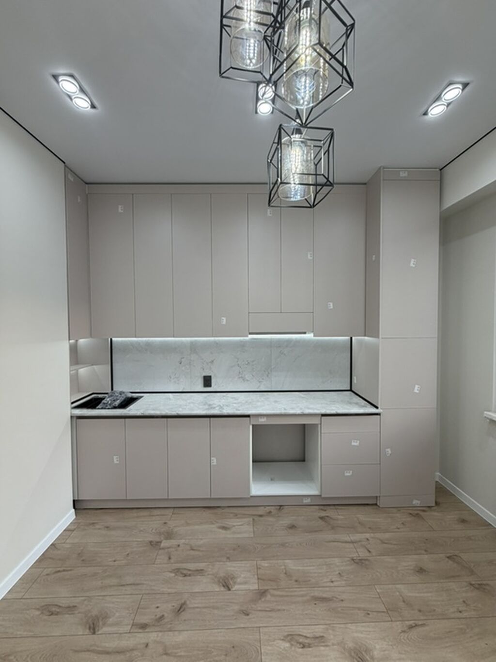 2 комнаты, 67 м², Тунгуч мкр Элитка, 12 этаж, Евроремонт: фото 6