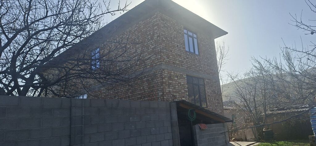 5 комнат, 160 м², 5 соток, Бишкек, Собственник: фото 2