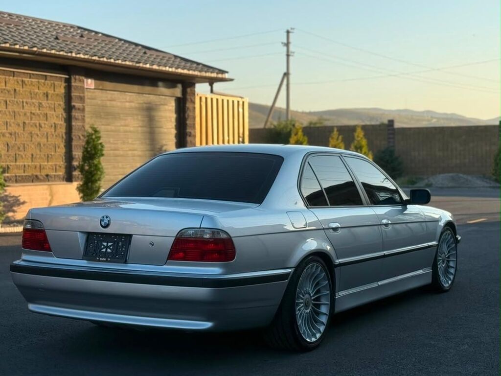 BMW 7 series: 2000 г., 4.4 л, Автомат, Бензин, Седан: фото 3