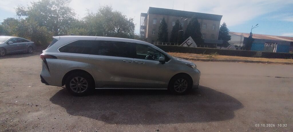 Toyota Sienna: 2021 г., Гибрид, Минивэн: фото 7