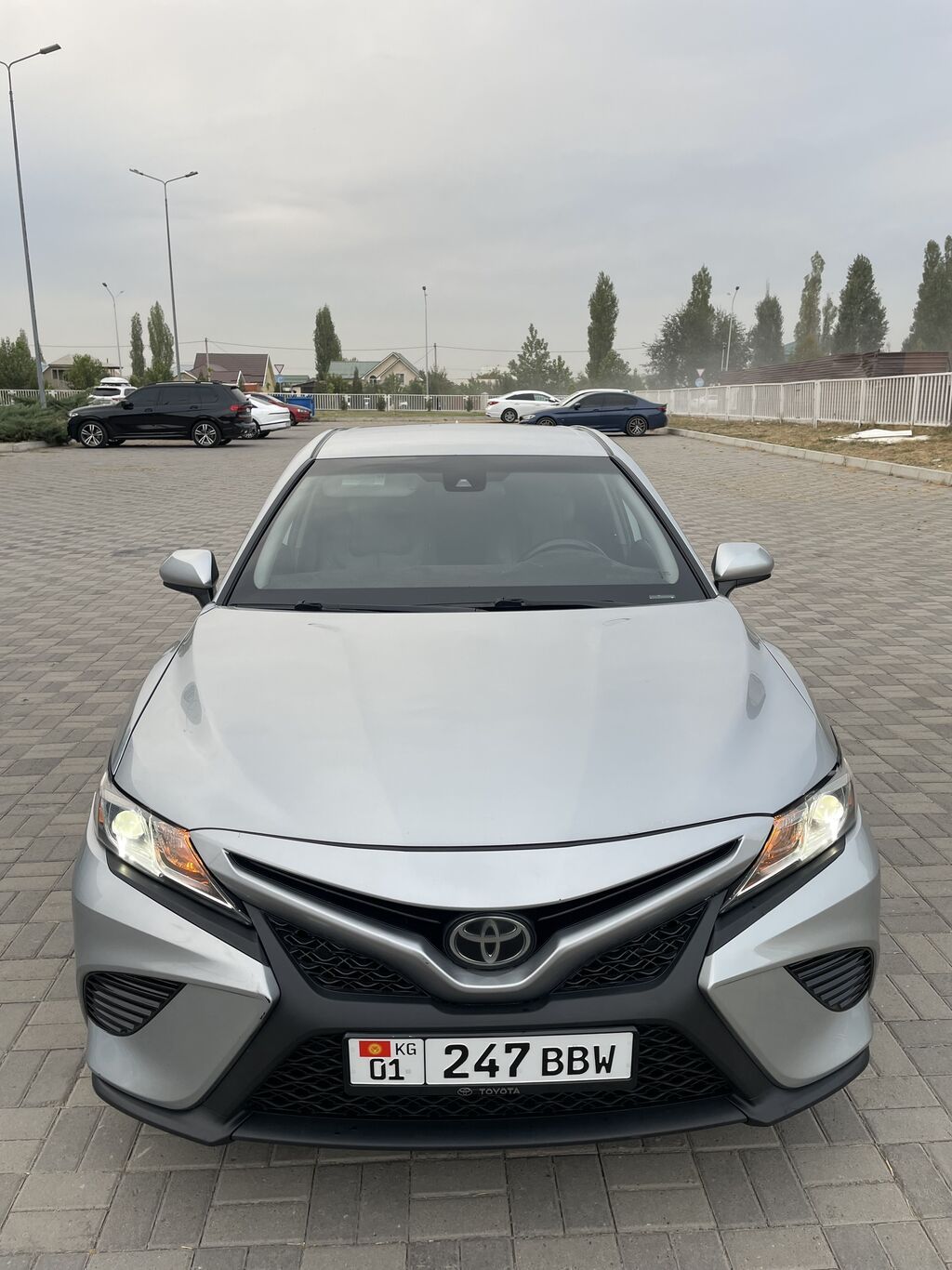 Toyota Camry: 2020 г., 2.5 л, Автомат, Бензин, Седан: фото 1
